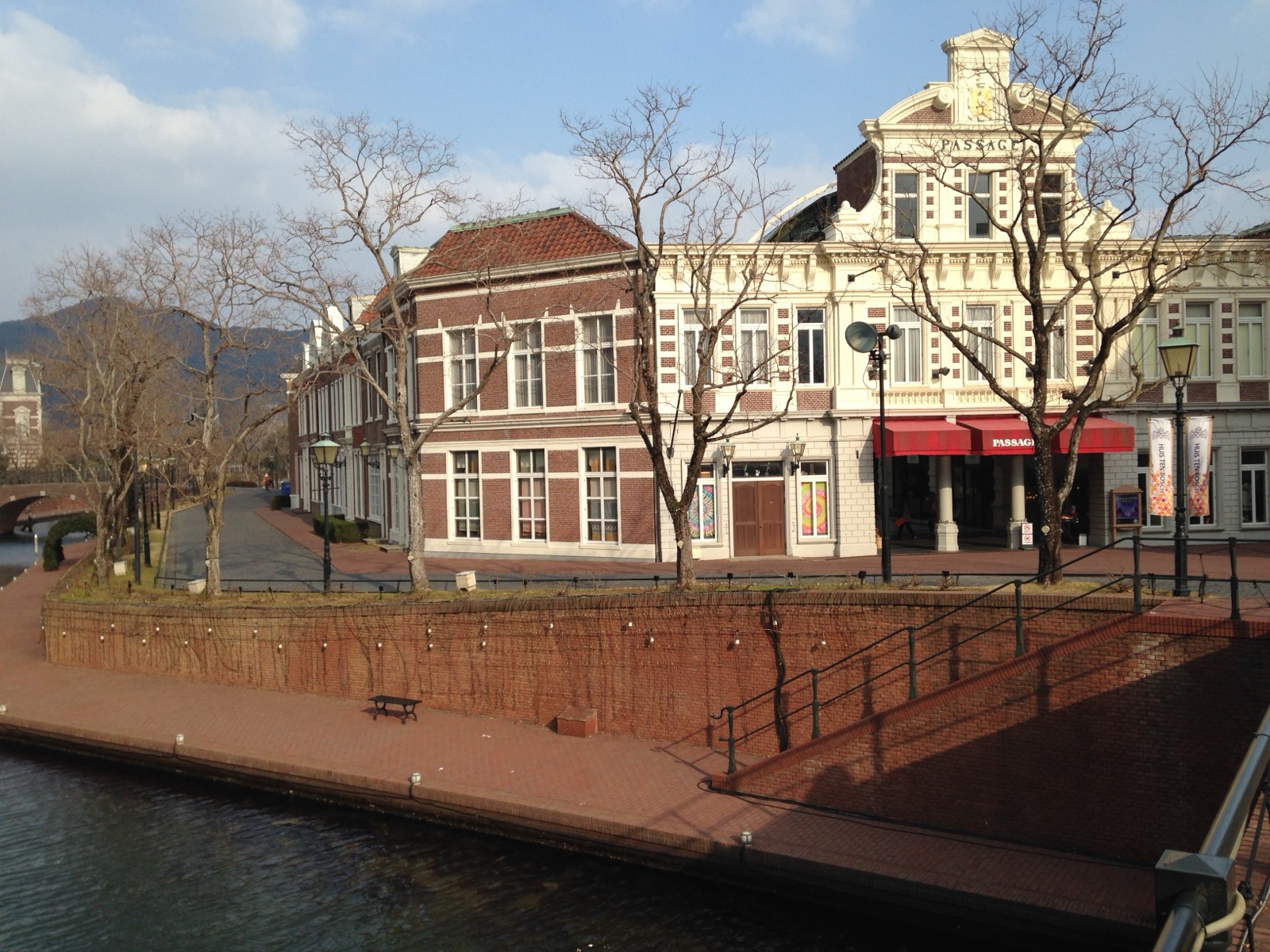 豪斯登堡 園內荷蘭風建築街道（Huis Ten Bosch townscape）— 適合慢慢散步拍照的歐風街區