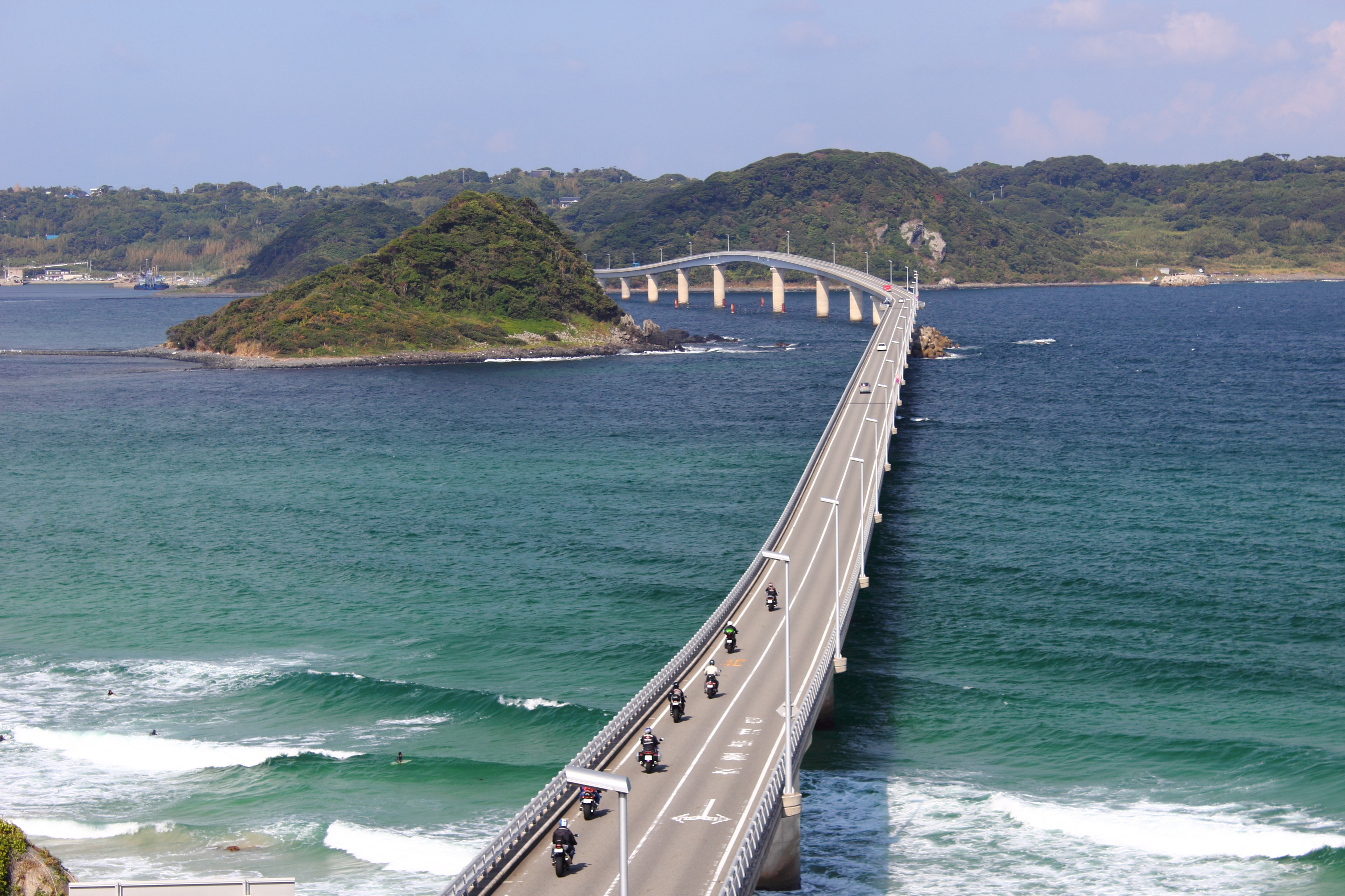 角島大橋 — 山口縣的綠松石色海與白色橋樑 SNS 瘋傳絕景